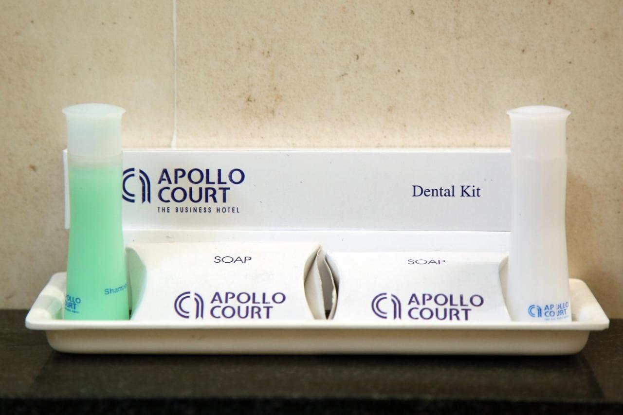 Apollo Court Hotel Chennai Bagian luar foto
